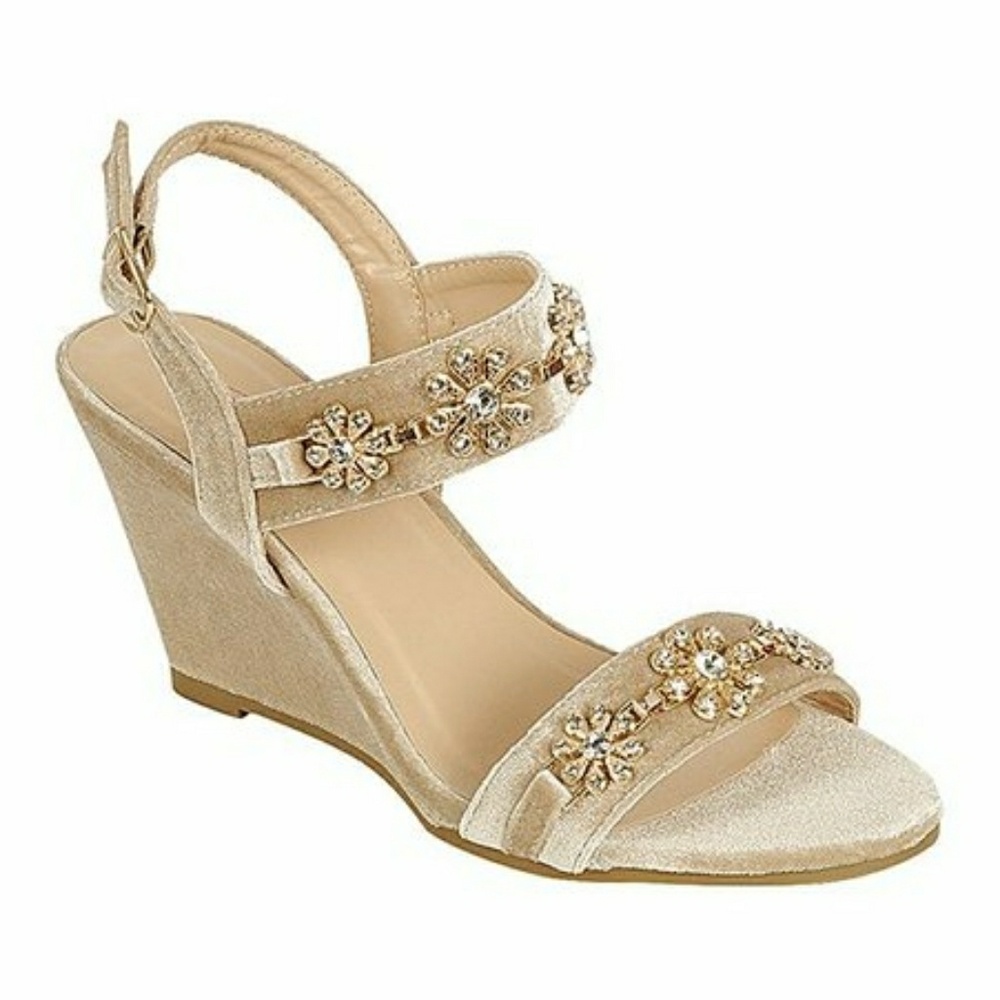 Taupe Flower Share Wedge - Women